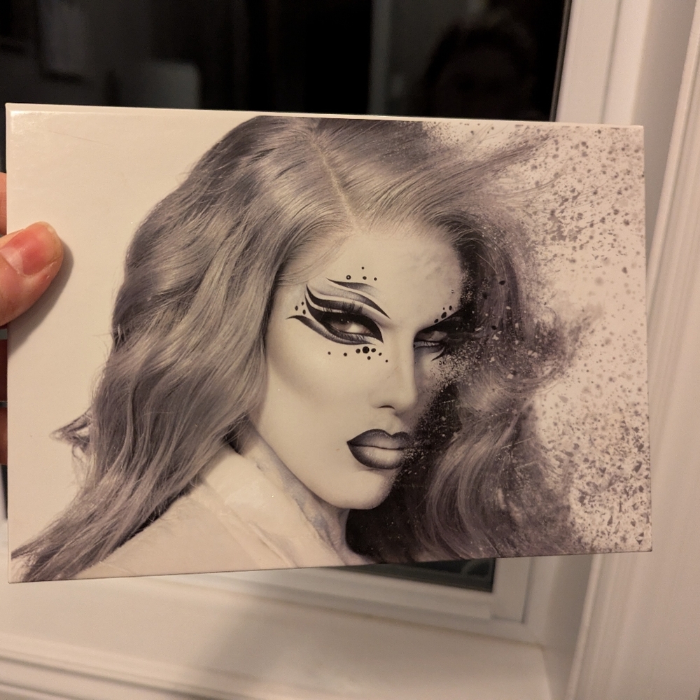 Jeffrey star cremated palette